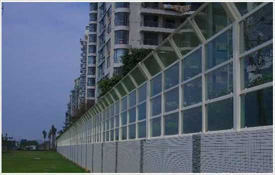 С�^����